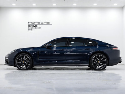 PORSCHE PANAMERA - 7