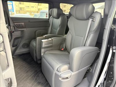 TOYOTA ALPHARD - 10
