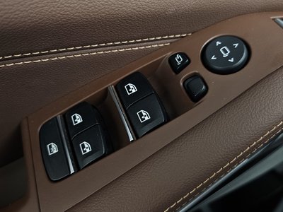 2021 BMW X5 — миниатюра 36