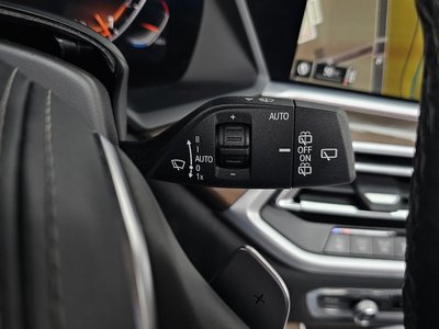 2021 BMW X5 — миниатюра 38
