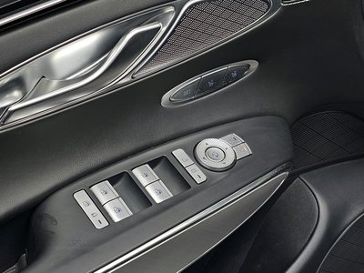 2022 Genesis ELECTRIFIED GV70 — миниатюра 22