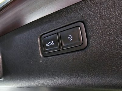 2022 Genesis ELECTRIFIED GV70 — миниатюра 24