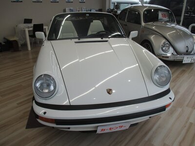 PORSCHE 911 CABRIOLET - 4