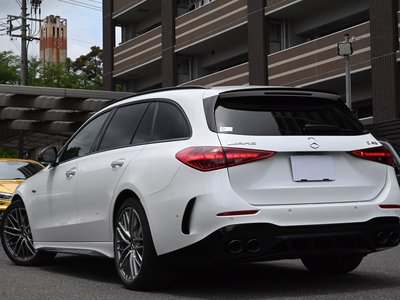 MERCEDES-BENZ C-CLASS AMG - 10
