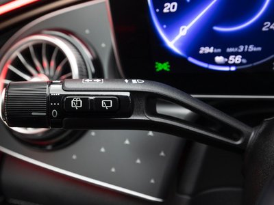 صورة مصغرة 18 لـ 2025 Mercedes-BENZ EQE
