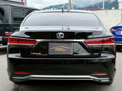 صورة 5 لـ 2017 Lexus LS