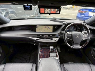 صورة مصغرة 14 لـ 2017 Lexus LS