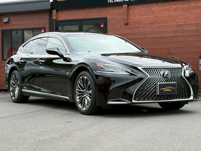 صورة 4 لـ 2017 Lexus LS