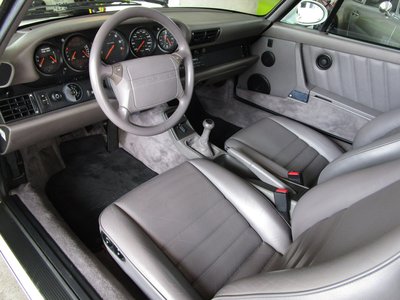 PORSCHE 911 - 10