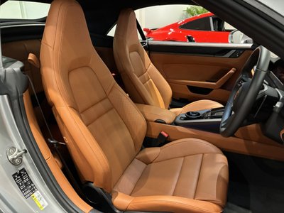 2024 Porsche 911 — миниатюра 13