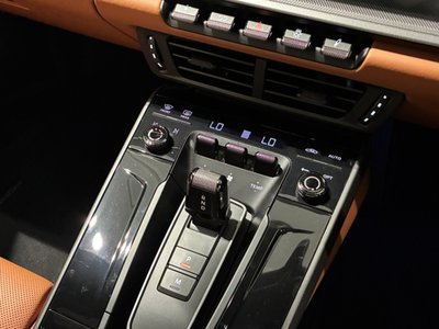 2024 Porsche 911 — миниатюра 17