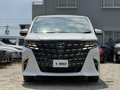 2024 Toyota ALPHARD — фото 4