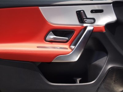 2025 Mercedes-BENZ A-CLASS AMG 照片 6