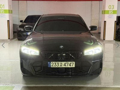 2023 BMW 3 SERIES photo 2