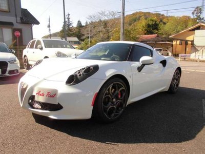 ALFA ROMEO 4C - 4