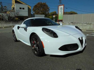 ALFA ROMEO 4C - 2