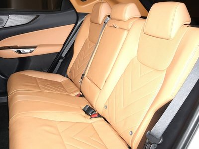 صورة مصغرة 15 لـ 2023 Lexus NX