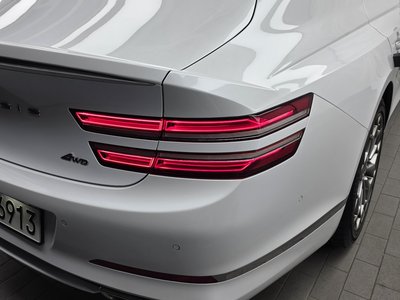 GENESIS G80 (RG3) - 10