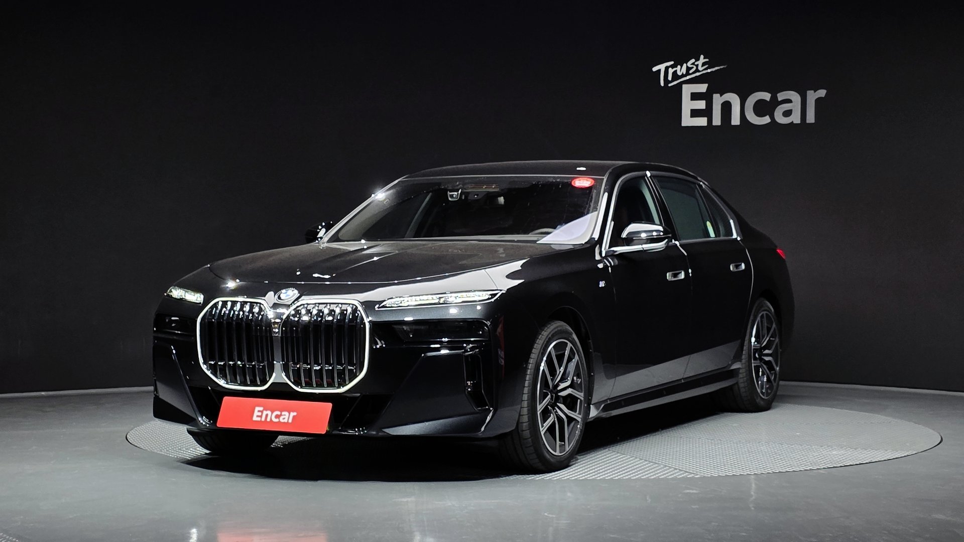 BMW 7 SERIES - View 1