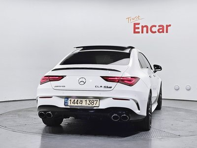 MERCEDES-BENZ CLA - 4