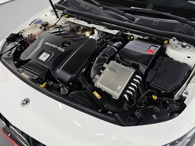 MERCEDES-BENZ CLA - 7