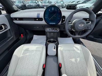 صورة مصغرة 21 لـ 2025 MINI COOPER CONVERTIBLE
