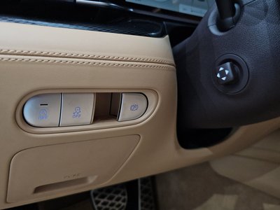 2022 Genesis G90 (RS4) thumbnail 27