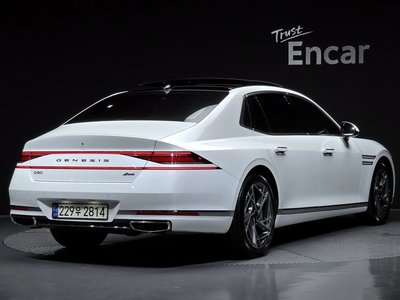 صورة 4 لـ 2022 Genesis G90 (RS4)