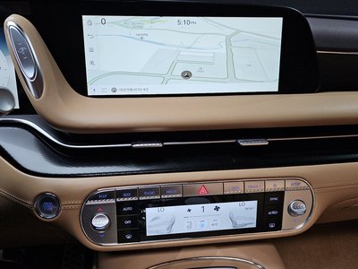 2022 Genesis G90 (RS4) thumbnail 24