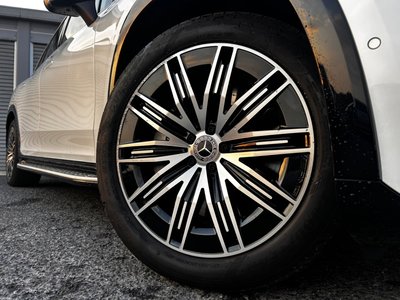 MERCEDES-BENZ EQS - 7