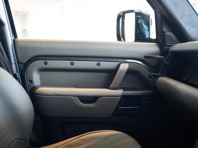 صورة مصغرة 75 لـ 2025 LAND Rover DEFENDER