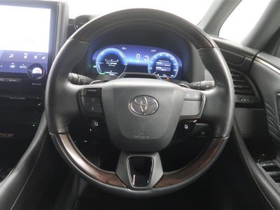 صورة 25 لـ 2023 Toyota VELLFIRE