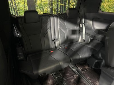 صورة 10 لـ 2023 Toyota VELLFIRE