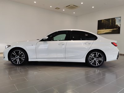 2025 BMW 3 SERIES 照片 10