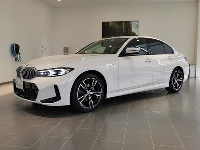 2025 BMW 3 SERIES 照片 9