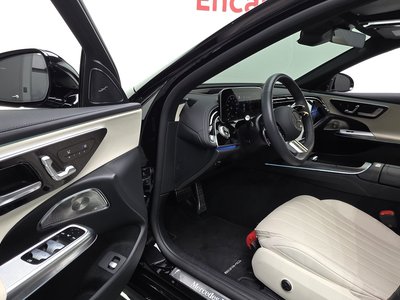 2025 Mercedes-BENZ E-CLASS photo 10