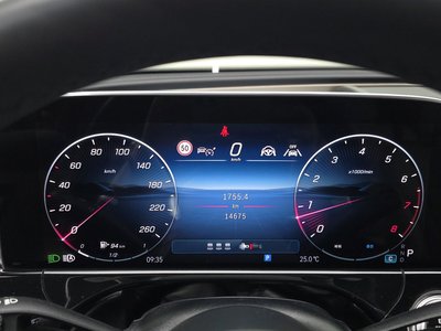 2025 Mercedes-BENZ E-CLASS photo 8