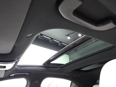 2025 Mercedes-BENZ E-CLASS 缩略图 17