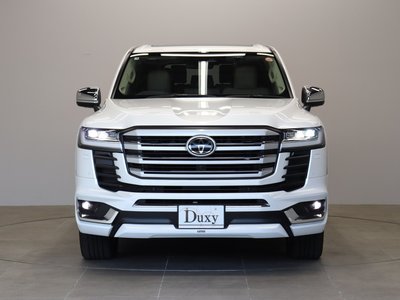 TOYOTA LAND CRUISER 300 - 3