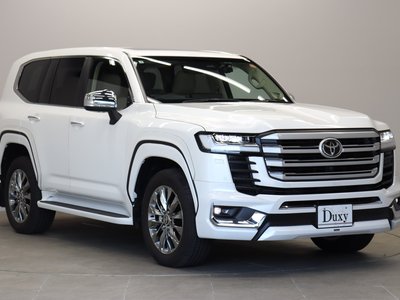 TOYOTA LAND CRUISER 300 - 10