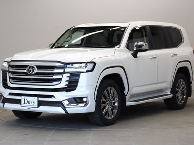 TOYOTA LAND CRUISER 300 - 9