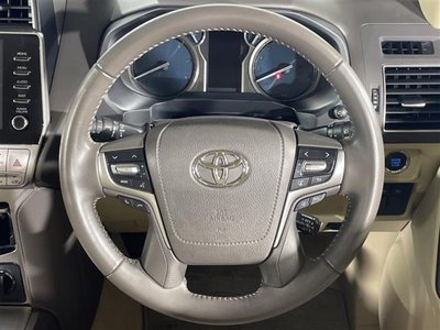 2023 Toyota LAND CRUISER PRADO — миниатюра 25