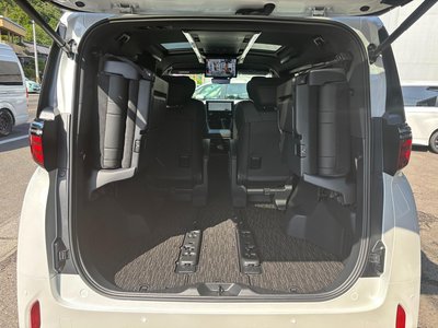 2025 Toyota ALPHARD 缩略图 60