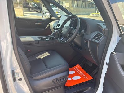2025 Toyota ALPHARD 缩略图 22