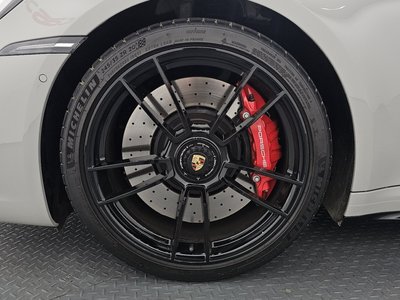 PORSCHE 911 - 6