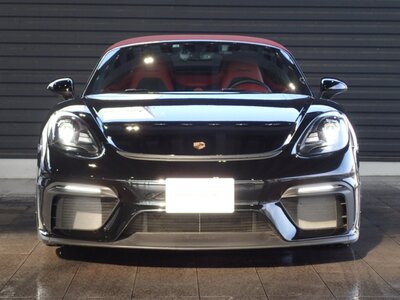 PORSCHE 718 SPYDER - 2