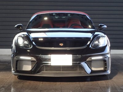 PORSCHE 718 SPYDER - 3