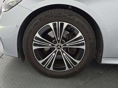 MERCEDES-BENZ E-CLASS - 6