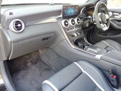 MERCEDES-BENZ GLC AMG - 8