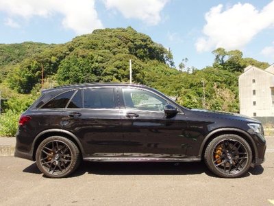 MERCEDES-BENZ GLC AMG - 5